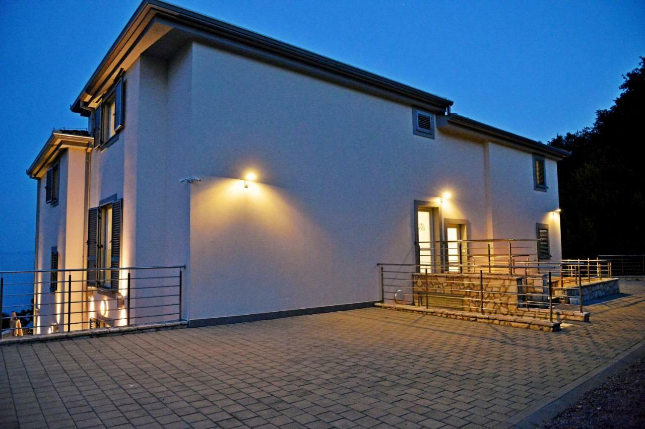 Plage Lovran Residence Екстер'єр фото